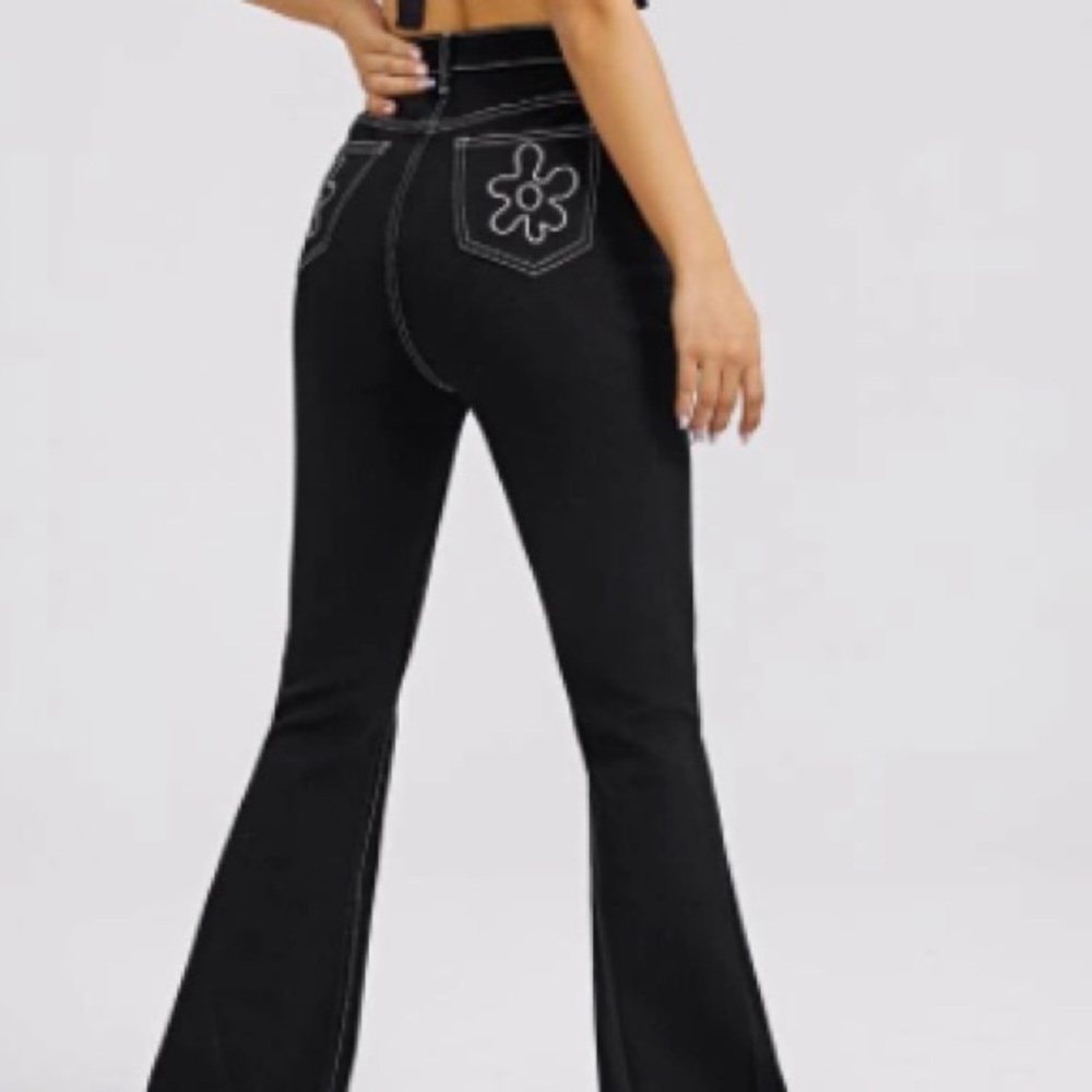 Y2K black denim jeans daisy pockets wide bottom stretchy